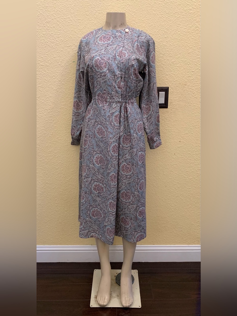 Liz Claiborne Size 4 Multicolored Paisley Print Long Sleeve Midi Dress